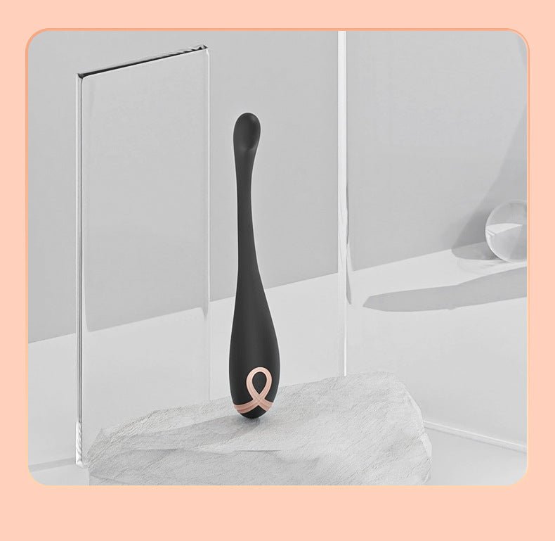 Mini G - spot vibrator for strong stimulation and pleasure - EaseMode Wellness